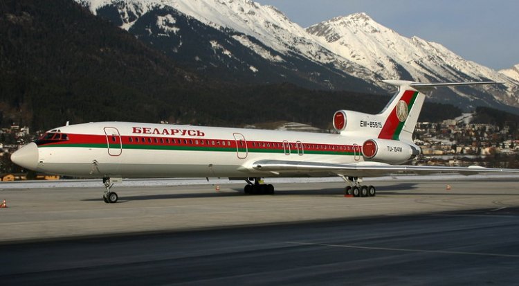 TU-154 (PT-Tu-154M. Belorussian Government EW-85815 - FS2004.