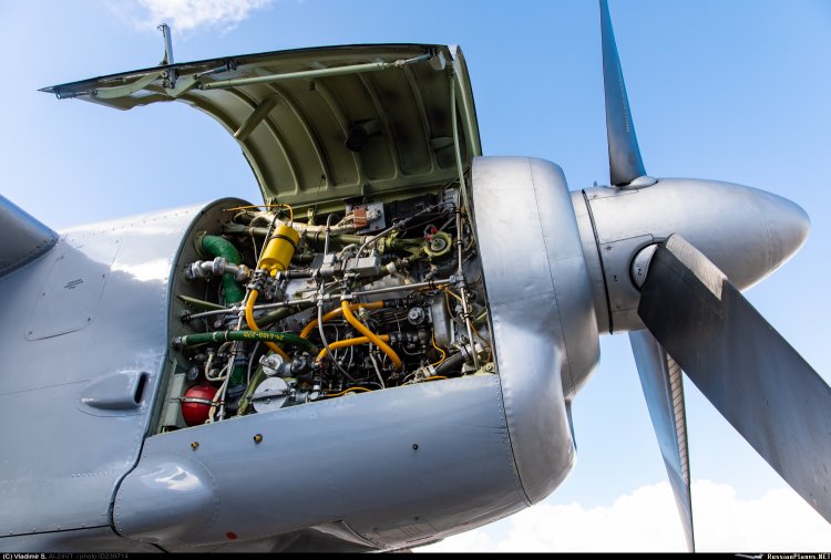 The sounds for Antonov An26 with Ivchenko AI24VT turboprops FS2004